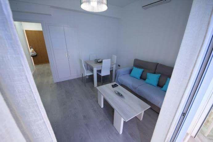 Paseo Maritimo Los Boliches. 푸엔히롤라 외부 사진